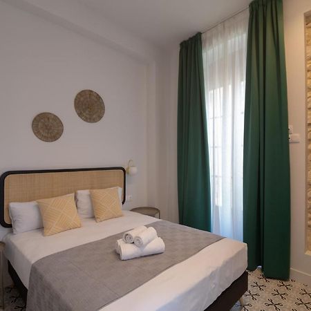Apartamentos Teatro By Be Alicante Buitenkant foto