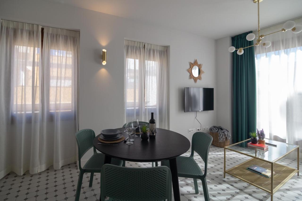 Apartamentos Teatro By Be Alicante Buitenkant foto